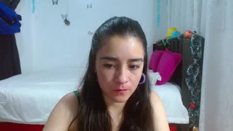 porcelainlux online show from 01-05-25, 07:07