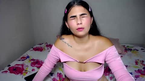 Snapshot of porn_sexy chatting on 01-26-25, 05:13 NICKKYMARTIN online show from 01-26-25, 05:13