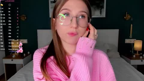 Elizabeth online show from 03-23-26, 06:23