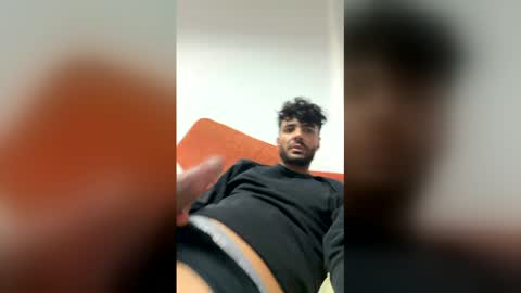 Snapshot of portugues_malvadao2 chatting on 04-11-26, 03:00 portugues_malvadao2 online show from 04-11-26, 03:00