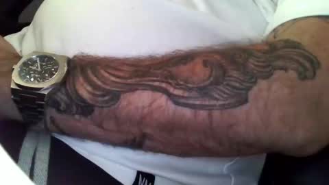 Snapshot of porw23 chatting on 01-30-25, 12:27 porw23 online show from 01-30-25, 12:27