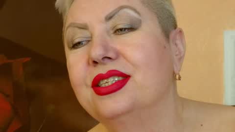 Snapshot of posh_lady chatting on 02-11-25, 10:07 LADY POSH online show from 02-11-25, 10:07