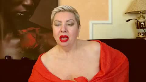 Snapshot of posh_lady chatting on 02-26-25, 04:36 LADY POSH online show from 02-26-25, 04:36