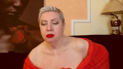 Snapshot of posh_lady chatting on 10-24-25, 09:33 LADY POSH online show from 10-24-25, 09:33