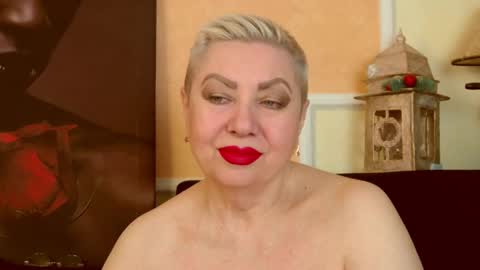 LADY POSH online show from 04-29-26, 07:42