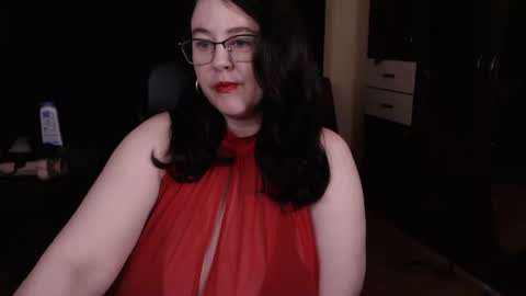 Snapshot of posh_mistress chatting on 12-01-25, 04:39 PoshMistres online show from 12-01-25, 04:39