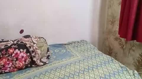 Snapshot of poulomi_das chatting on 11-10-25, 04:55 poulomi online show from 11-10-25, 04:55