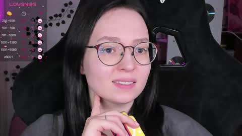 Robyn online show from 02-16-26, 05:31