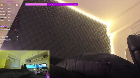 Ravena Rozz online show from 02-02-25, 09:08