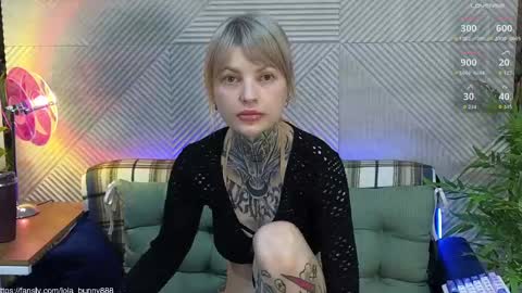 Snapshot of powerrr_ chatting on 06-07-26, 05:33 Lola online show from 06-07-26, 05:33