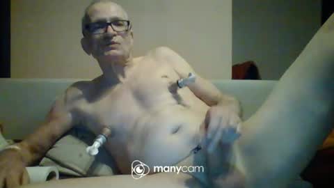 Snapshot of pozminimaxpl chatting on 12-22-25, 06:38 pozminimaxpl online show from 12-22-25, 06:38