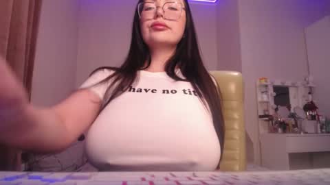 Lina online show from 03-05-25, 06:44