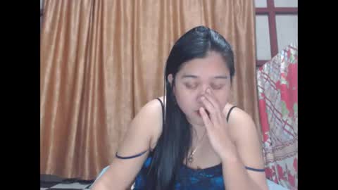 Snapshot of precious0088 chatting on 11-25-25, 09:15 precious0088 online show from 11-25-25, 09:15