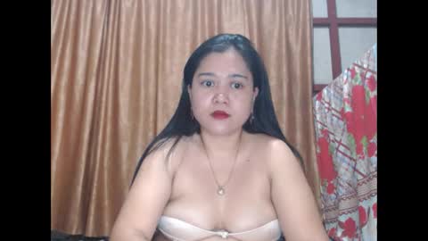 Snapshot of precious0088 chatting on 12-18-25, 02:34 precious0088 online show from 12-18-25, 02:34