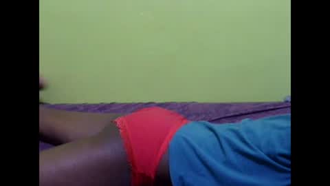 precious_nesh online show from 02-16-25, 01:05