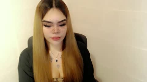 MAXXINE online show from 04-30-26, 05:36