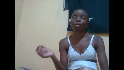 Snapshot of prekky chatting on 02-08-26, 07:28 lynn online show from 02-08-26, 07:28