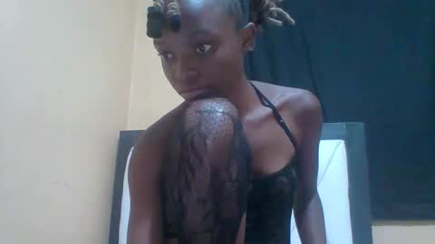 Snapshot of prekky chatting on 02-14-26, 06:37 lynn online show from 02-14-26, 06:37