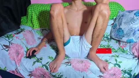 PRESSURE online show from 04-19-26, 08:46