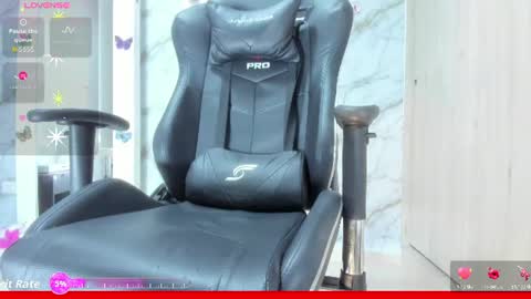 Snapshot of pressure_xxx_420 chatting on 06-17-26, 08:50 PRESSURE online show from 06-17-26, 08:50
