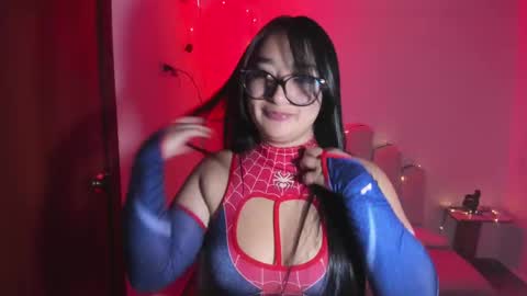 Snapshot of pretti_scarlett chatting on 09-15-25, 11:49 pretti scarlett online show from 09-15-25, 11:49