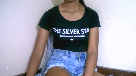 prettiethalia online show from 11-01-25, 08:11