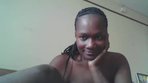 Snapshot of pretty_beib chatting on 11-04-25, 04:22 Karol online show from 11-04-25, 04:22