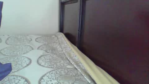 Snapshot of pretty_beib chatting on 03-26-26, 07:47 Karol online show from 03-26-26, 07:47