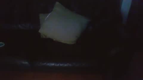 pretty_boy321 online show from 10-07-25, 06:21