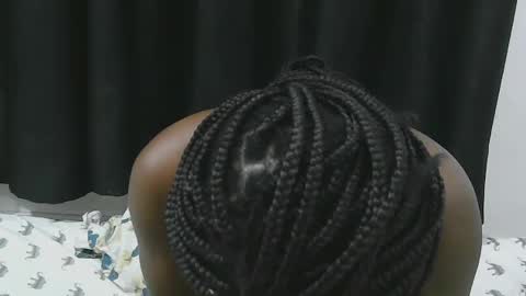 pretty online show from 07-26-26, 12:30