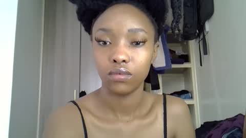 Snapshot of pretty_jazmine chatting on 09-14-25, 06:12 Jaz online show from 09-14-25, 06:12