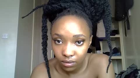 Snapshot of pretty_jazmine chatting on 09-15-25, 06:35 Jaz online show from 09-15-25, 06:35