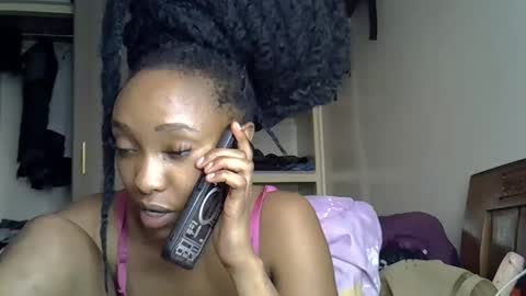 Snapshot of pretty_jazmine chatting on 09-16-25, 12:28 Jaz online show from 09-16-25, 12:28