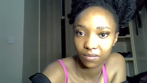 Snapshot of pretty_jazmine chatting on 09-17-25, 02:02 Jaz online show from 09-17-25, 02:02