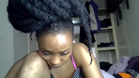 Snapshot of pretty_jazmine chatting on 09-17-25, 02:08 Jaz online show from 09-17-25, 02:08
