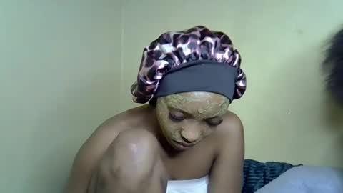 Snapshot of pretty_jazmine chatting on 10-09-25, 06:22 Jaz online show from 10-09-25, 06:22