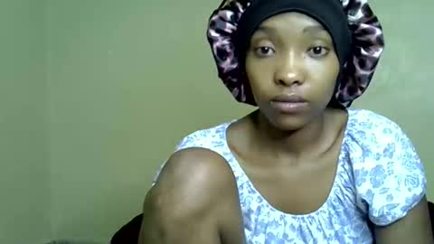 Snapshot of pretty_jazmine chatting on 10-20-25, 07:47 Jaz online show from 10-20-25, 07:47