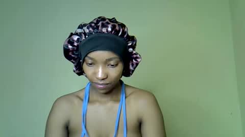 Snapshot of pretty_jazmine chatting on 10-30-25, 04:08 Jaz online show from 10-30-25, 04:08