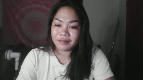 pretty_jewel05 online show from 02-16-25, 04:21
