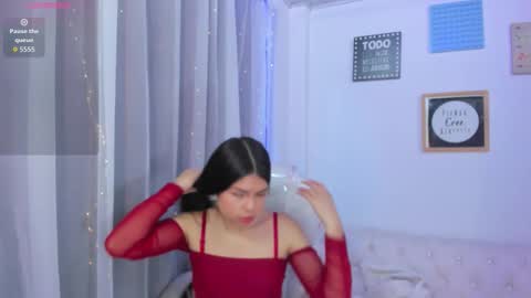 Snapshot of pretty_johnson_ chatting on 10-23-25, 12:04 pretty online show from 10-23-25, 12:04