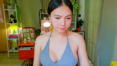 Kim online show from 04-20-26, 03:20