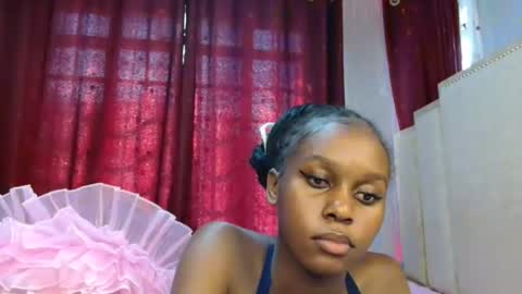 Pretty online show from 03-02-26, 07:15