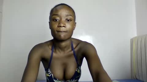 pretty luv1 online show from 03-06-26, 09:06