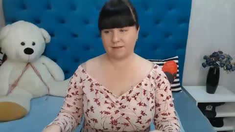 pretty_malika online show from 01-28-25, 01:27