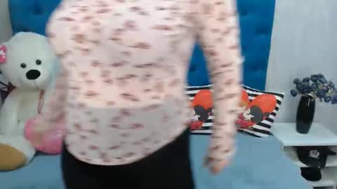 pretty_malika online show from 02-18-25, 08:49