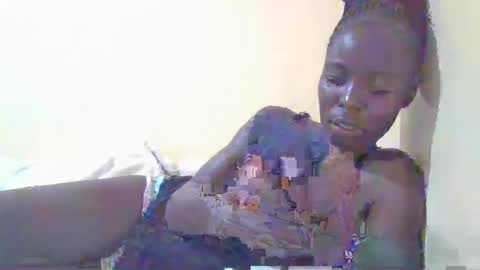 Snapshot of pretty_petite_ebony chatting on 01-20-25, 07:14 pretty_petite_ebony online show from 01-20-25, 07:14