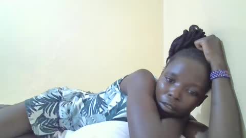 Snapshot of pretty_petite_ebony chatting on 02-12-25, 09:11 pretty_petite_ebony online show from 02-12-25, 09:11