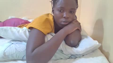 Snapshot of pretty_petite_ebony chatting on 03-07-25, 08:13 pretty_petite_ebony online show from 03-07-25, 08:13