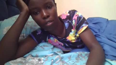 Snapshot of pretty_petite_ebony chatting on 11-03-25, 11:44 pretty_petite_ebony online show from 11-03-25, 11:44