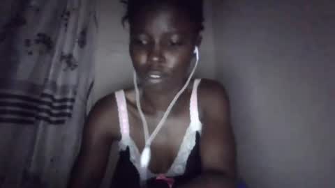 Snapshot of pretty_petite_ebony chatting on 11-04-25, 03:05 pretty_petite_ebony online show from 11-04-25, 03:05
